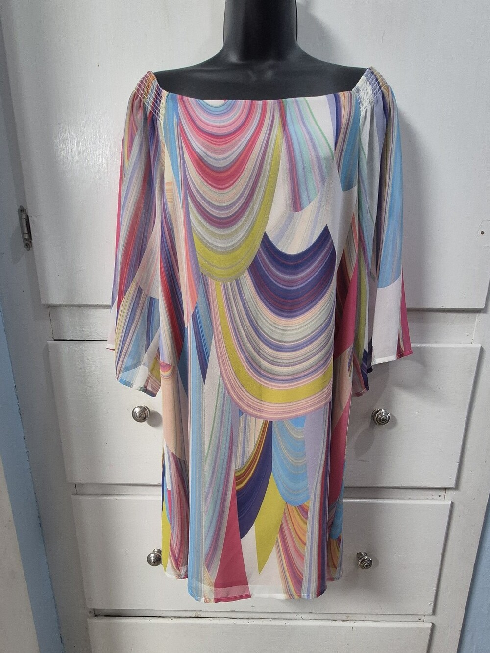 Trina Turk Amaris Rainbow Reflections Georgette Dress Women Size 4 Off Shoulder